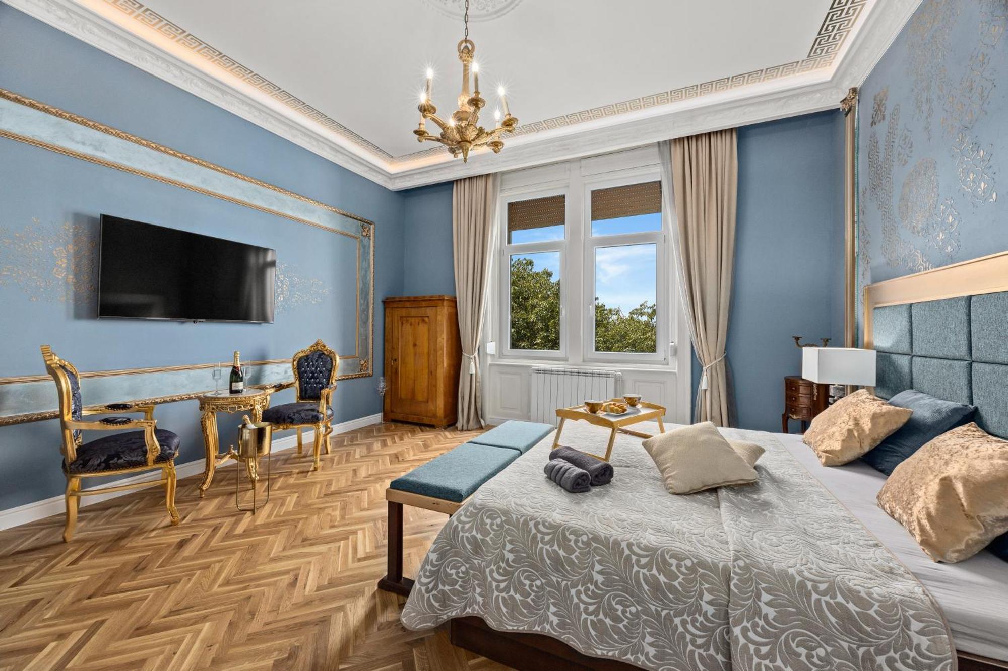 Muenz Luxurious Apartmán